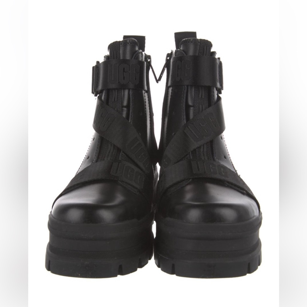 UGG Women's Black Leather Platform Combat Boots Size: 6